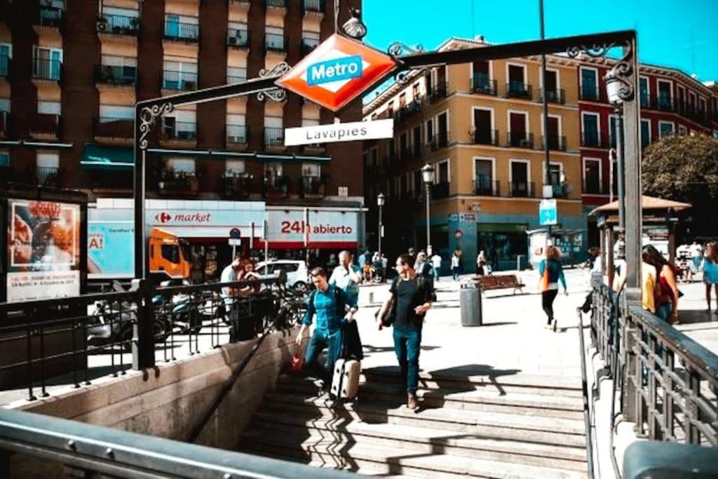 Alojamiento En Centro De Madrid Apartment ภายนอก รูปภาพ